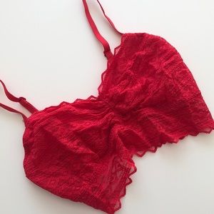 NWOT VS PINK Lace Bralette